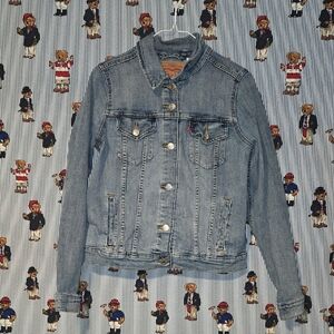Levi's Denim Trucker Jacket Light to Medium Wash Classic Denim Kids Jacket